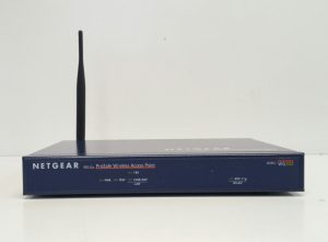 Netgear WG 302 ProSafe 802.11g Wireless Access Point - Image 2