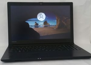 Toshiba Satellite Pro R50-B-12P i3-4005U 4GB RAM 500GB HDD - Broken Screen - Image 2