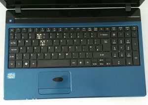 Acer P5WE0 Aspire 5750 Series 2430M 4GB RAM 250GB HDD - Missing Keys - Image 7