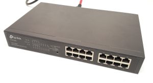 TP-Link TL-SG1016PE 16 Port Gigabit 8 Port POE+ Smart Switch