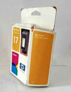 HP 17 Tri-Color Inkjet Print Cartridge - Exp. Nov 2002 - Image 4