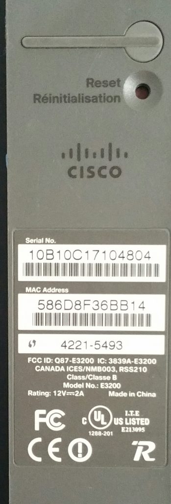 Cisco Linksys E3200 4-Port Wireless Router - Image 4