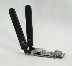 x2 Cisco 4G-LTE-ANTM-D Antennas & Sierra Wireless AirPrime MC7304 4G Wireless Module