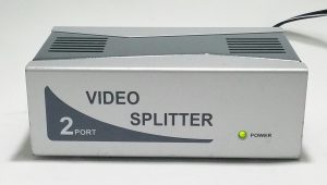 2-Port VGA Video Splitter with 3x VGA Cables & PSU - Image 2