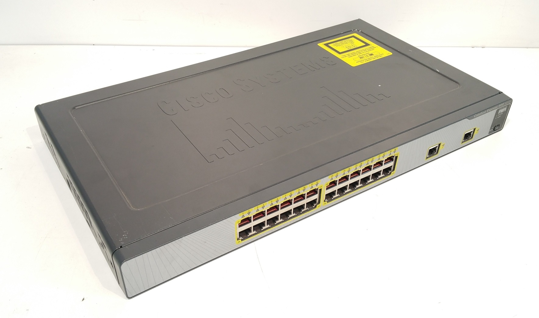 20230812_124329 Cisco WS-CE500-24TT Catalyst Express 500 Series - Image 1