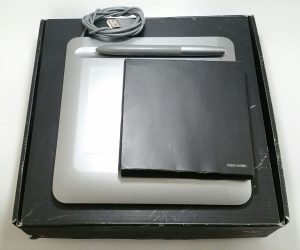 Wacom Bamboo One CTF-430/SO-B Tablet w Pen +Software - Image 5