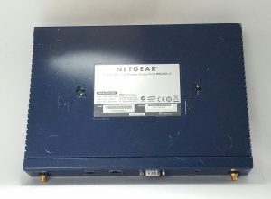 Netgear WG302 v2 ProSafe 802.11g Wireless Access Point - Image 4