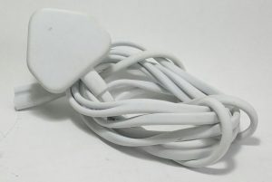 Apple 06 B622-0349 UK Power Lead Cable (C8) - Image 2