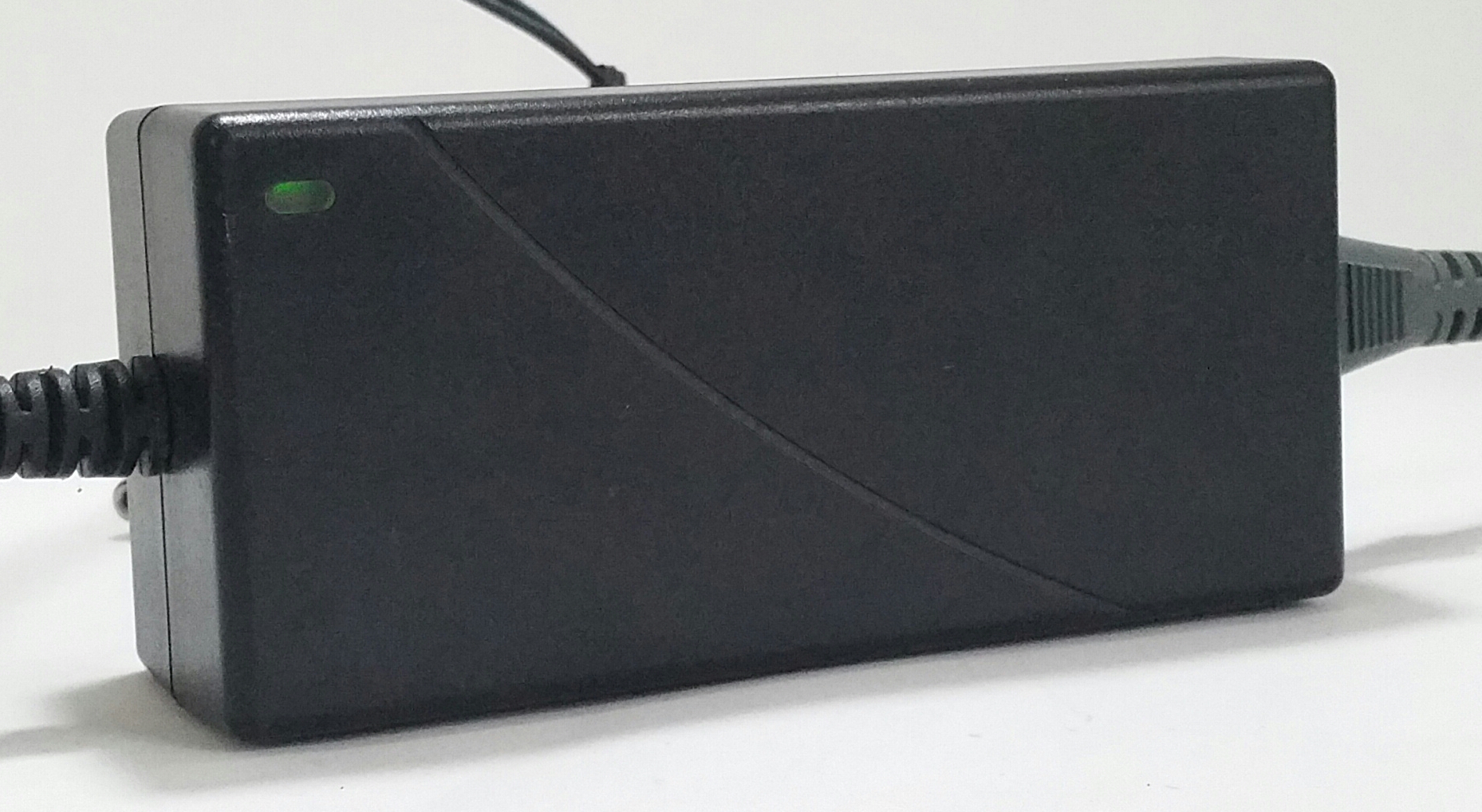 20230828_123609-1 Moso MSP-Z4000IL12.0-48W 12.0V 4A AC Adapter Power Supply - Image 1