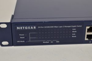 Netgear GSM7224 24-Port 10/100/1000 Mbps Layer 2 Managed Gigabit Switch - Image 5