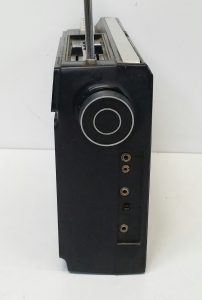 Carousel By Jones AM FM Radio Cassette Recorder 270 FM 88-108MHz AM 535-1605KHz - Image 6