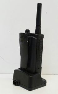 Motorola P14XTA03A1AH Two Way Radio Walkie Talkie With a Motorola Charger Pod - Image 5