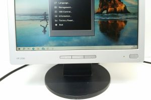 HP L1506 15" LCD Color Monitor VGA - Image 3