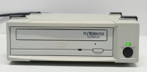 Plextor PlexWriter 52/24/52A CD-R/RW Drive - Image 2