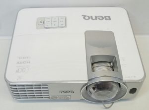 BenQ MS630ST HDMI Digital Projector with 2785 Lamp Hours Used - Image 7