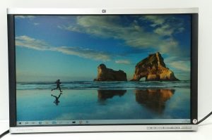 HP Compaq LA2205WG 22" VGA DVI Monitor - Image 2