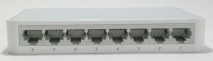 TP-Link TL-SF1008D 10/100Mbps 8-Port Desktop Switch - Image 7