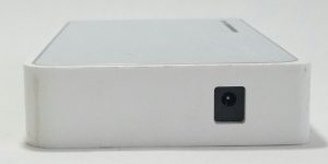 TP-Link TL-SF1008D 10/100Mbps 8-Port Desktop Switch - Image 6