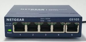 Netgear GS105 v5 ProSafe 5-Port Gigabit Switch - Image 2