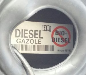 Unbranded Fuel Filler Tank 7P5809857C With a Diesel Fuel Filler Cap 7P6201553B - Image 3