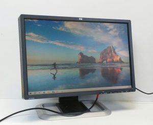 HP LP2475w 24" Wide LCD TFT Monitor