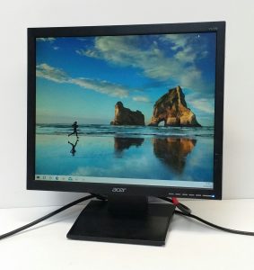 Acer V173 17" LCD Monitor VGA