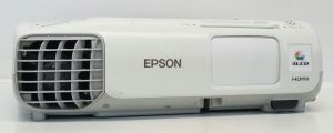 Epson H570B EB-X20 HDMI LCD Projector with 2054 Lamp Hours Used