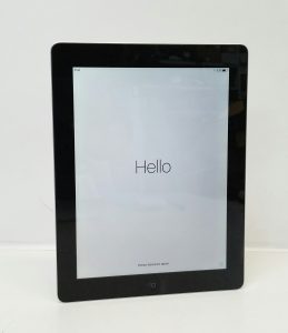Apple iPad 4 WiFi Only Silver A1458 16 GB Storage