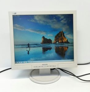 Philips 170S7 Monitor Screen HNS7170T 17" - Image 2