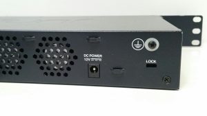 Juniper Networks SRX220 Service Gateway Switch - Image 4