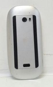 Apple A1296 3VDC Wireless Bluetooth Magic Mouse - Image 3