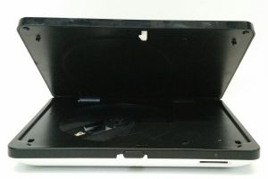 Logik L9DUALM13 9" Portable DVD Player No PSU Included - Image 7