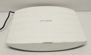 TP-LINK EAP320 AC1200 Wireless Dual Band Gigabit Access Point - Image 2