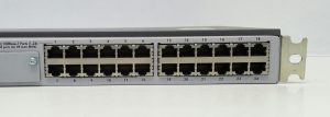 HP Procurve 2524 J4813A 10/100 Base-T 24 Port Switch - Image 5