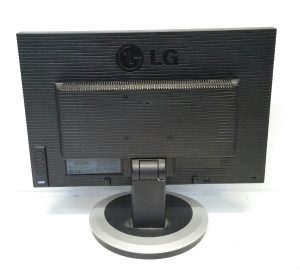 LG Flatron L194WS 19" VGA Monitor - Image 6