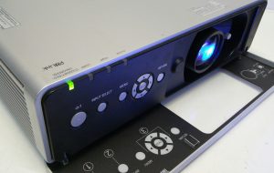 Panasonic PT-F300EA XGA LCD Projector with 1693 Lamp Hours Used - Image 9