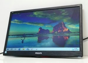 Philips 193V 193V5L 19" VGA Monitor