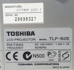 Toshiba TLP-B2 LCD Data Projector TLP-B2E - Image 3