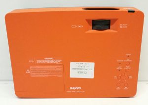 Sanyo XGA PLC-XE33 Projector Orange - Image 6