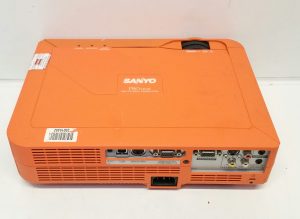 Sanyo PLC-XE31 Pro XtraX Multiverse Projector - Image 7