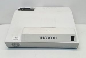 Hitachi CP-AX2504 LCD Projector - Image 2