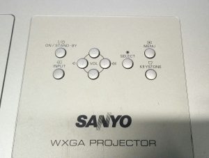 Sanyo PLC-WL2503 WXGA Projector 1636 LH Used - Image 8