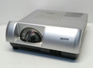 Sanyo PLC-WL2503 WXGA Projector 1636 LH Used