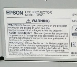 Epson 585Wi H600B LCD Projector - Image 3