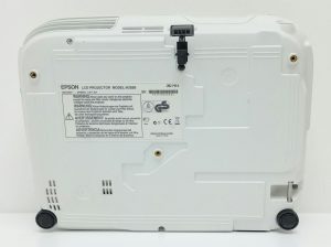 Epson EB-S7 H328B VGA LCD Projector w 54 Lamp Hours Used - Image 4