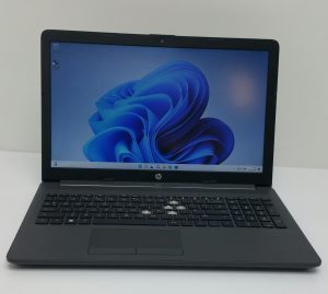 HP HP255 G7 RTL8821CR Windows 11 Pro 15.6" Laptop AMD A4-9125 - Image 2