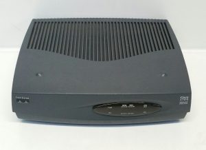 Cisco 1700 Series Modular Access Router Cisco1720 With No Power Supply Unit PSU - Image 3
