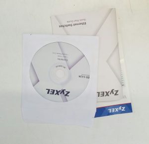 Zyxel ES-1124 24 Ports Gigabit Ethernet Switch + Quick Start Guide + Disc - Image 4