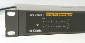 D-Link DES-1016R+ 16-Port 10/100 Fast Ethernet Switch - Image 8