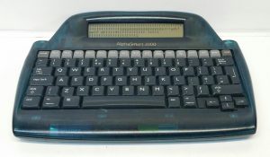 Alpha Smart 3000 Portable Wireless Desktop - Image 2